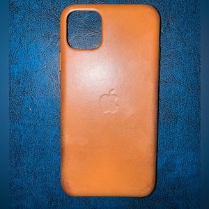 Apple iPhone 12/13 pro max leather case